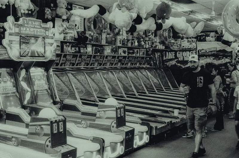 From Cotton Candy to Credit Cards: How Traveling Fairs Taught Americans to Buy What They Couldn't Afford